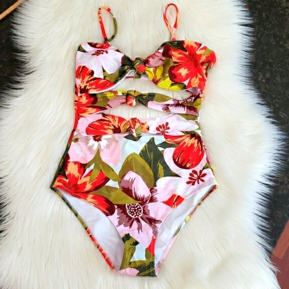 New Knot Open Front and Back One-piece Swimsuit Off Shoulder Style - Picture 4 of 6